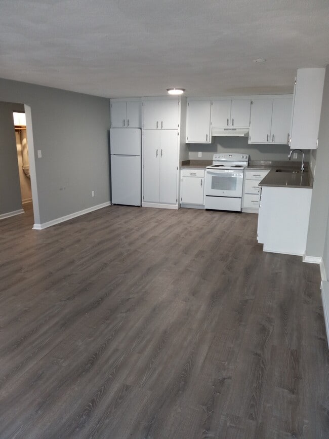 property at 566 Washington St