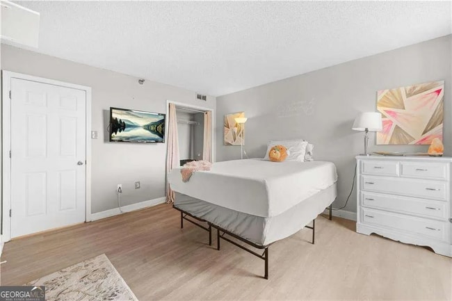 375 Ralph McGill Blvd NE, Unit Furnished Condo in Atlanta, GA - Building Photo - Building Photo