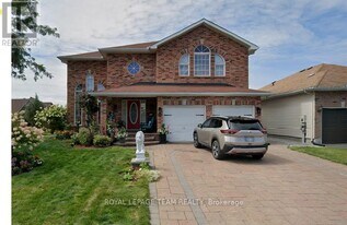 685 Everlasting Crescent in Ottawa, ON - Building Photo