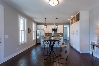 19 Reid St in Charleston, SC - Building Photo - Interior Photo