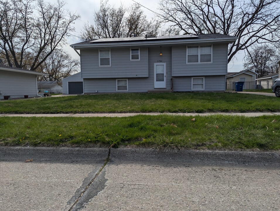 3736 SE 11th St in Des Moines, IA - Foto de edificio