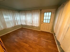404 Thoria Rd in Batavia, IL - Building Photo - Building Photo