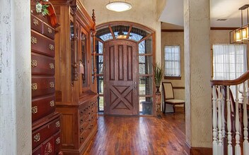 15557 County Road 4052 in Kemp, TX - Building Photo - Building Photo