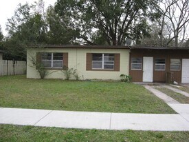 1710 Rose Blvd in Orlando, FL - Building Photo