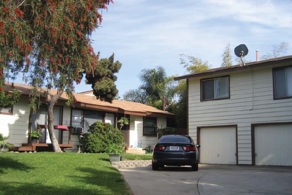 The Cape Gardens in Encinitas, CA - Building Photo