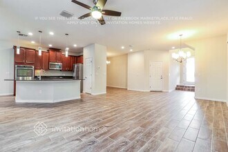 4954 Wandering Wy in Zephyrhills, FL - Building Photo - Building Photo