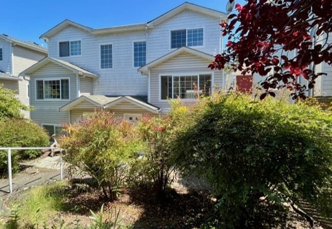 property at 9412 Linden Ave N