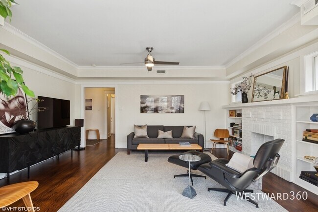 5017 N California Ave in Chicago, IL - Building Photo - Building Photo