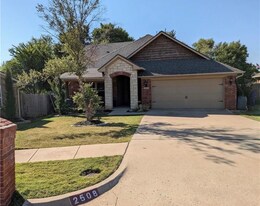 2508 Black Oaks Cir in Norman, OK - Building Photo