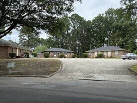 902 Park Ave W in Wilson, NC - Building Photo