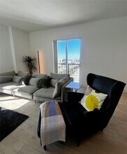 10 Aragon Ave, Unit 1417 in Miami, FL - Building Photo - Building Photo