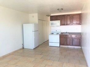 909 E Roosevelt St-Unit -4 in Phoenix, AZ - Building Photo - Building Photo