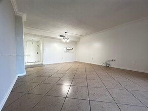 8730 SW 133rd Avenue Rd in Miami, FL - Building Photo - Building Photo