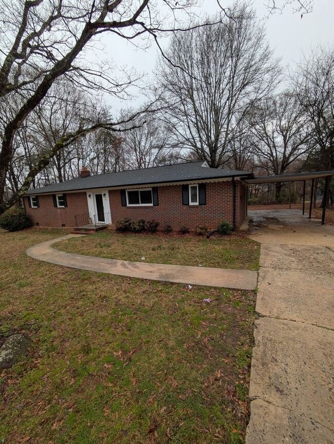 property at 402 11th Ave SE