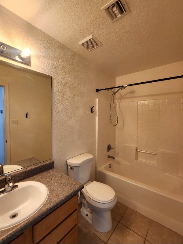 10486 Typhoon Ave in Yuma, AZ - Building Photo - Building Photo