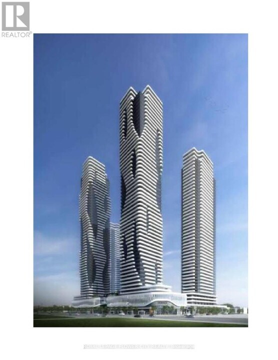 8 Interchange Wy in Vaughan, ON - Building Photo