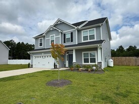 5571 Tall Timbers Dr in Fayetteville, NC - Building Photo
