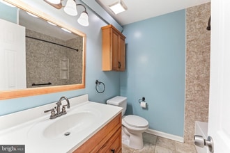 200 Stirling Ct in West Chester, PA - Building Photo - Building Photo