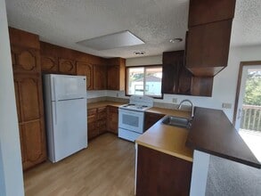 528 Puffin Ave NE in Ocean Shores, WA - Building Photo - Building Photo