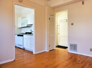 4637 N Damen Ave in Chicago, IL - Building Photo - Building Photo