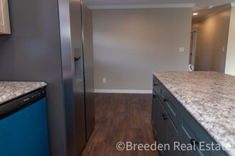 212 NC-126 in Morganton, NC - Building Photo - Building Photo