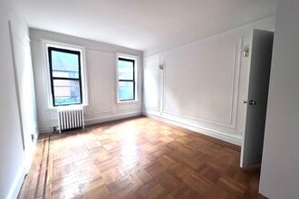 615 Fort Washington Ave in New York, NY - Building Photo - Building Photo