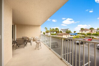 817 Mystic Dr in Cape Canaveral, FL - Building Photo - Building Photo