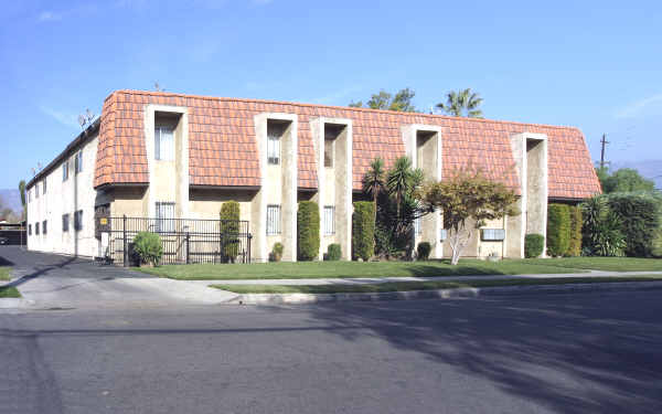 144 W 13th St in San Bernardino, CA - Building Photo - Building Photo