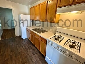 1017 11th Ave SW in Austin, MN - Building Photo - Building Photo