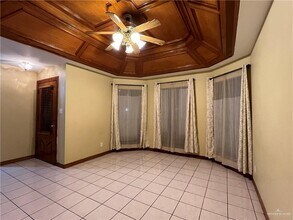 8 Lucille Ave in McAllen, TX - Building Photo - Building Photo