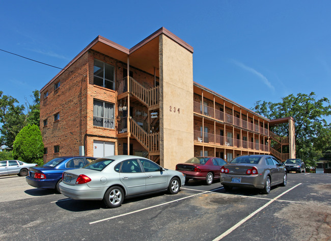 Gemini Apartments in Birmingham, AL - Building Photo - Building Photo