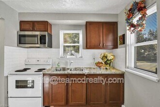 640 E 261st St in Euclid, OH - Building Photo - Building Photo