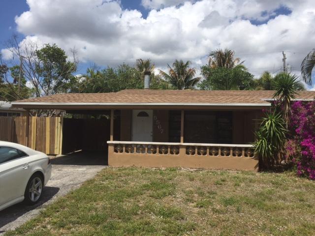 5567 SW 6th Ct in Margate, FL - Building Photo