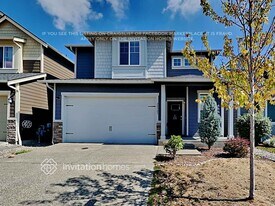 20303 19th Ave E in Spanaway, WA - Building Photo