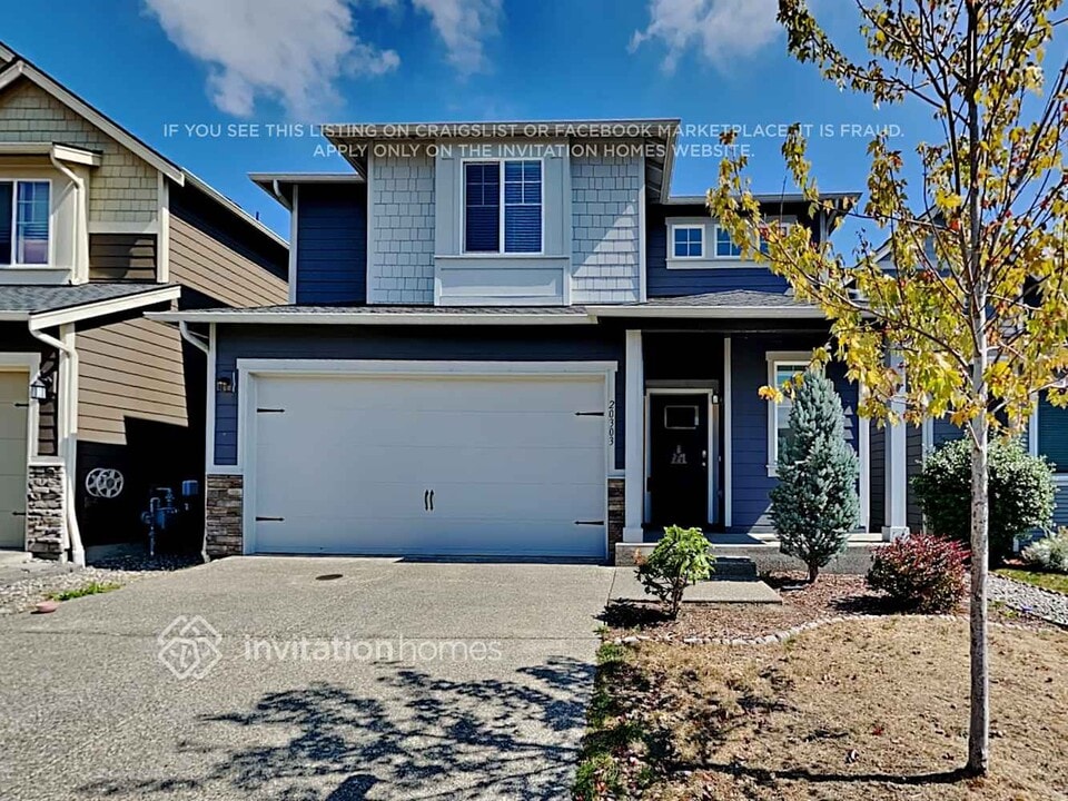 20303 19th Ave E in Spanaway, WA - Building Photo