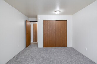 Benson Hills Apartments in Haslett, MI - Foto de edificio - Interior Photo