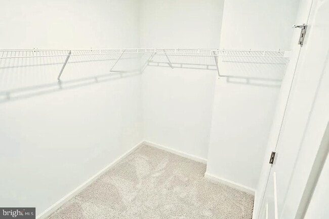 9 Shillington Ln in Carlisle, PA - Foto de edificio - Building Photo