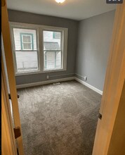 56 S Burgess Ave in Columbus, OH - Building Photo - Building Photo