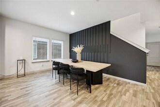 5990506363 A in Rosharon, TX - Building Photo - Building Photo