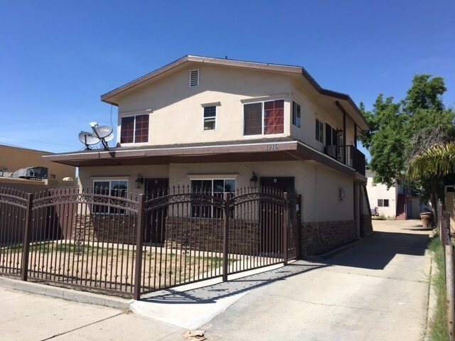 1918 Niles St in Bakersfield, CA - Building Photo - Building Photo