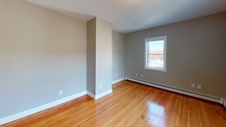 24 Kelley Ct, Unit 22L in Boston, MA - Foto de edificio - Building Photo