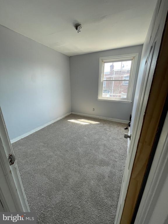 7328 Sherwood Rd in Philadelphia, PA - Building Photo - Building Photo