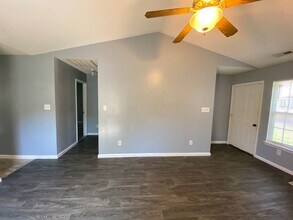 2247 Brandymill Ln in Jacksonville, NC - Building Photo - Building Photo