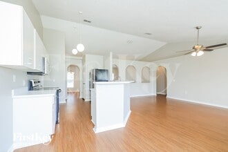 737 Cockatoo Ct in Kissimmee, FL - Building Photo - Building Photo