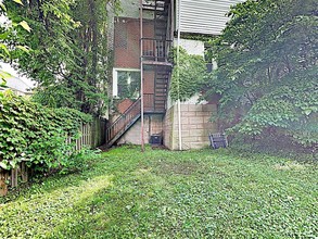 237 Grandview Ave-Unit -2 in Pittsburgh, PA - Foto de edificio - Building Photo