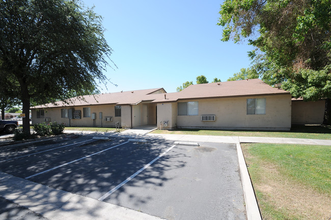 Villa Rosa in Wasco, CA - Foto de edificio - Building Photo