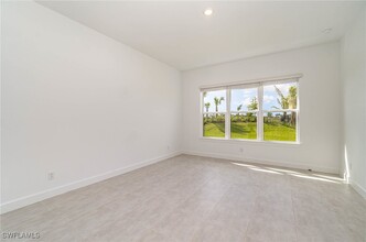 11910 Molto Dr in Ft. Myers, FL - Building Photo - Building Photo