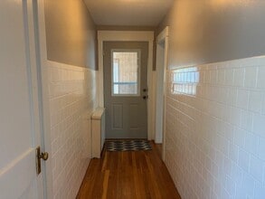 33 Ash St in Gardner, MA - Building Photo - Building Photo