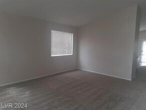 3814 Spruceview Ct in Las Vegas, NV - Building Photo - Building Photo