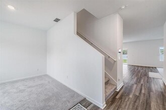 35412 Eastbrook Ave in Zephyrhills, FL - Building Photo - Building Photo